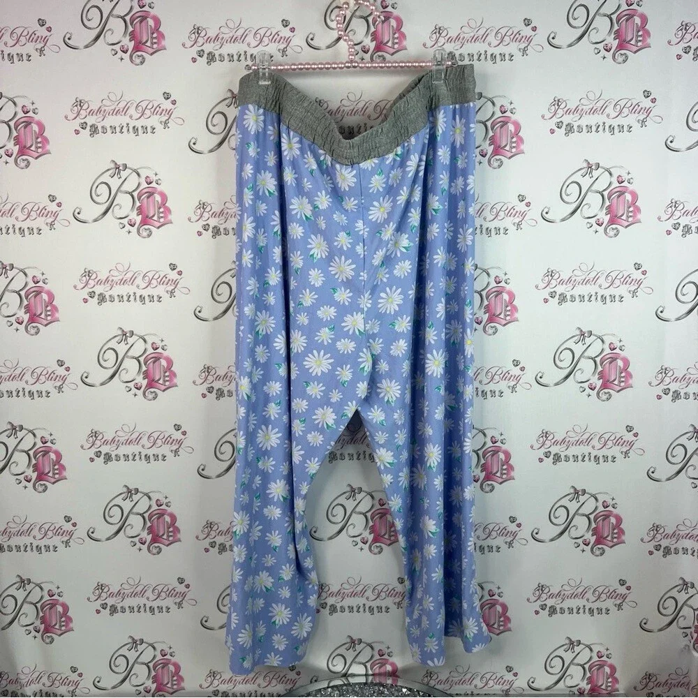 George pants daisy 🌼 flowers grey waist band Light Blue Floral Pajama Pants